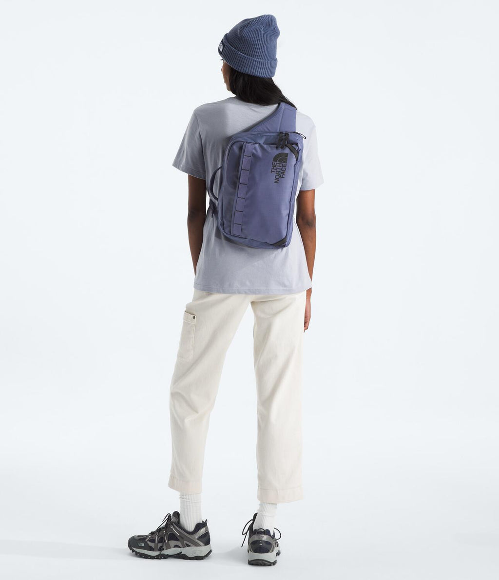 Mochila Base Camp Voyager Sling Unisex, Morado